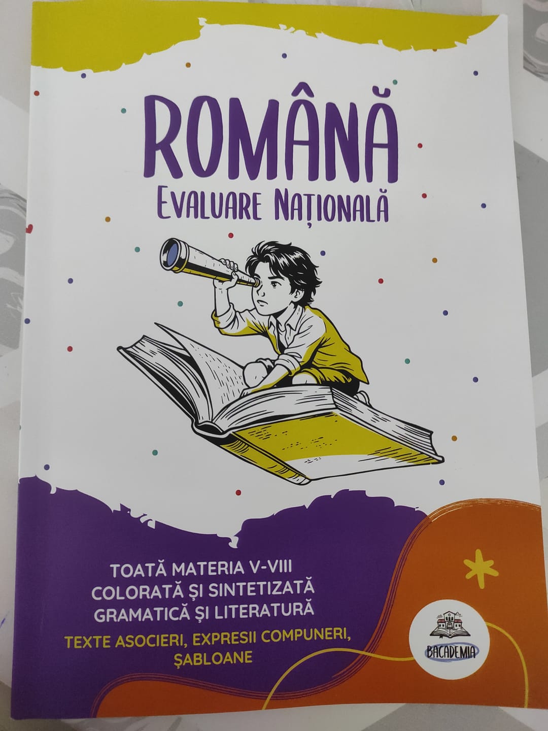Customer photo review of Carte Română Evaluare Națională - Bacademia (Toată Materia V-VIII: Gramatică și Literatură)