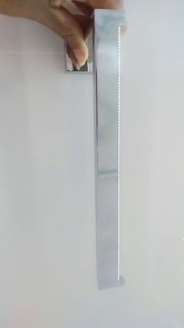 Customer photo review of Porta Toalha Rosto Para Banheiro 26cm Aço Inoxidável