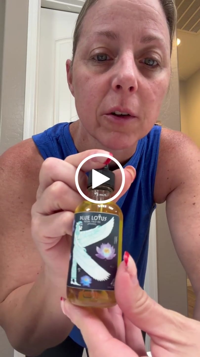 Customer video review of Blue Lotus Ritual Face Oil | Sacred Egyptian Elixir for Glow, Deep Calm & Spiritual Awakening 🩵🌿