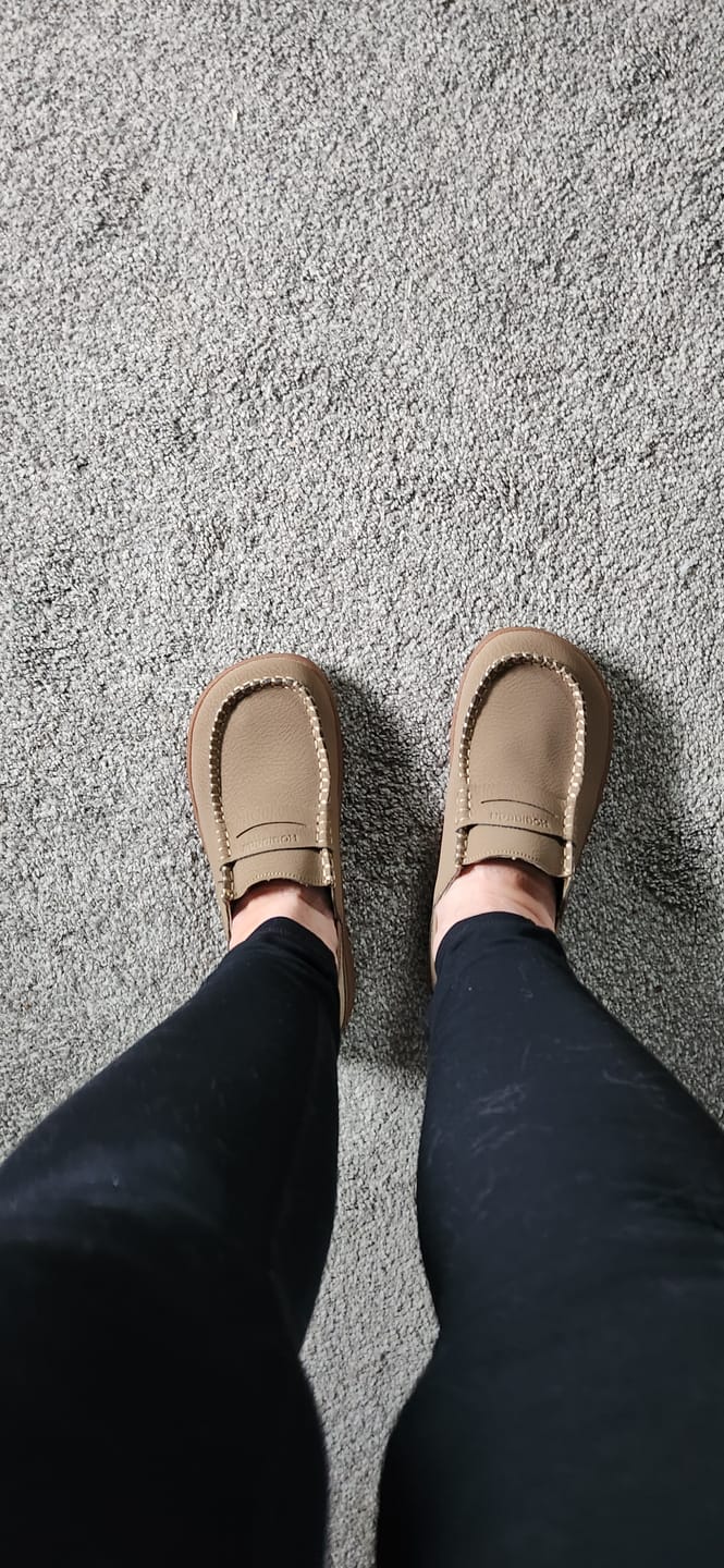 Customer photo review of Manis - Barefoot Loafers
