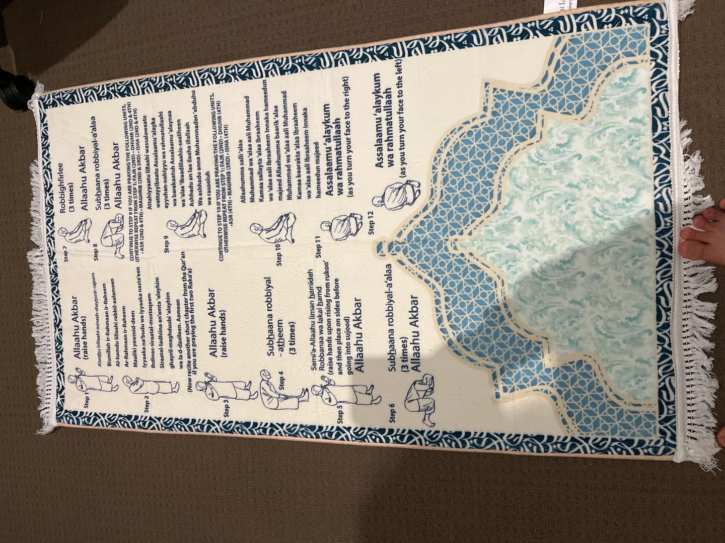 Customer photo review of Step-by-Step Phonetic Salah Padded Prayer Mat