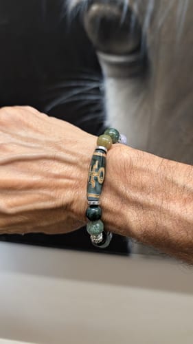 Customer photo review of Men’s Agate Stone Bracelet