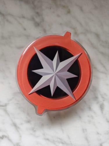 Customer photo review of Kpop Logo Epoxy Phone Bracket