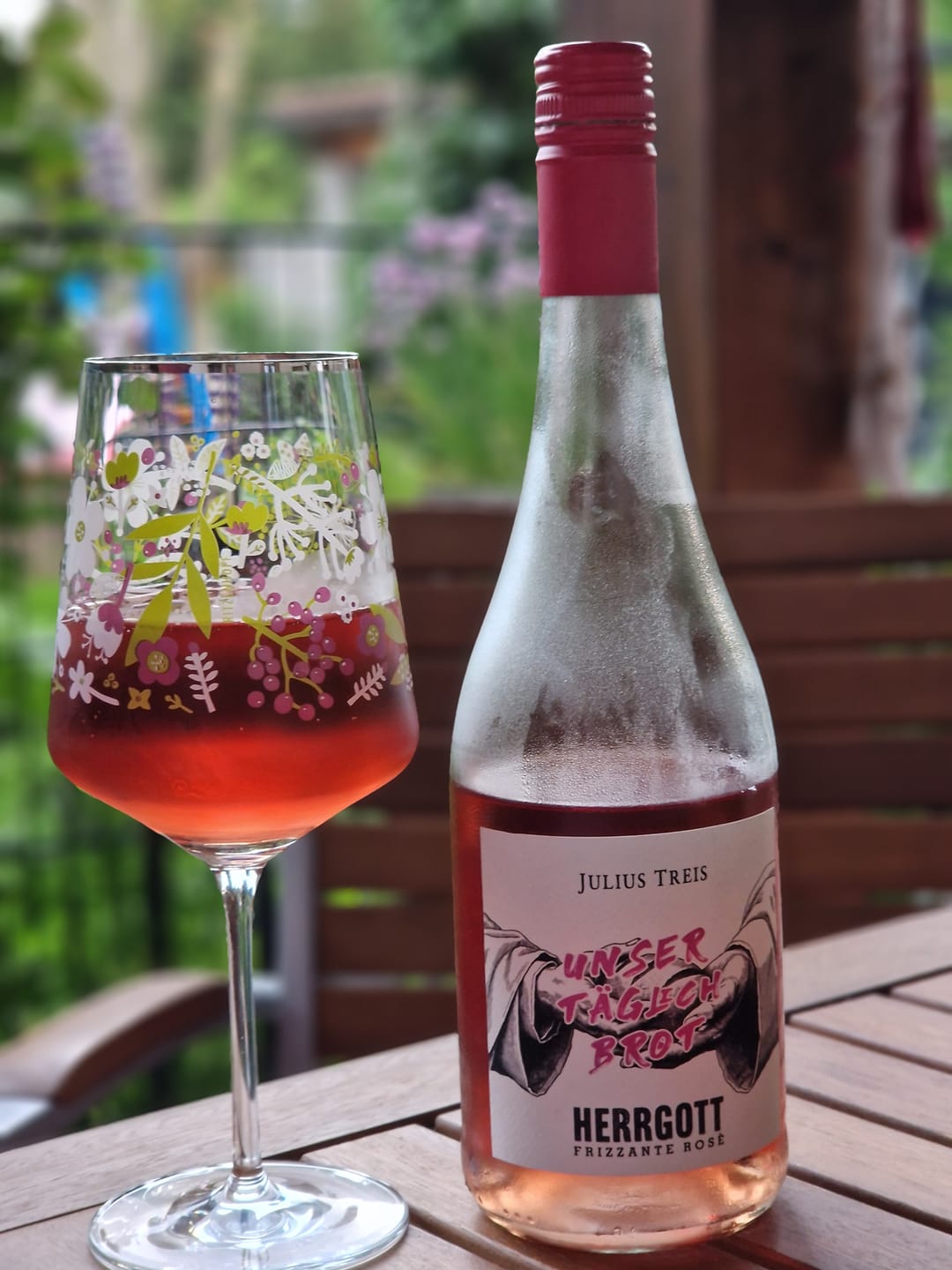 Customer photo review of Unser täglich Brot - Frizzante Rosé