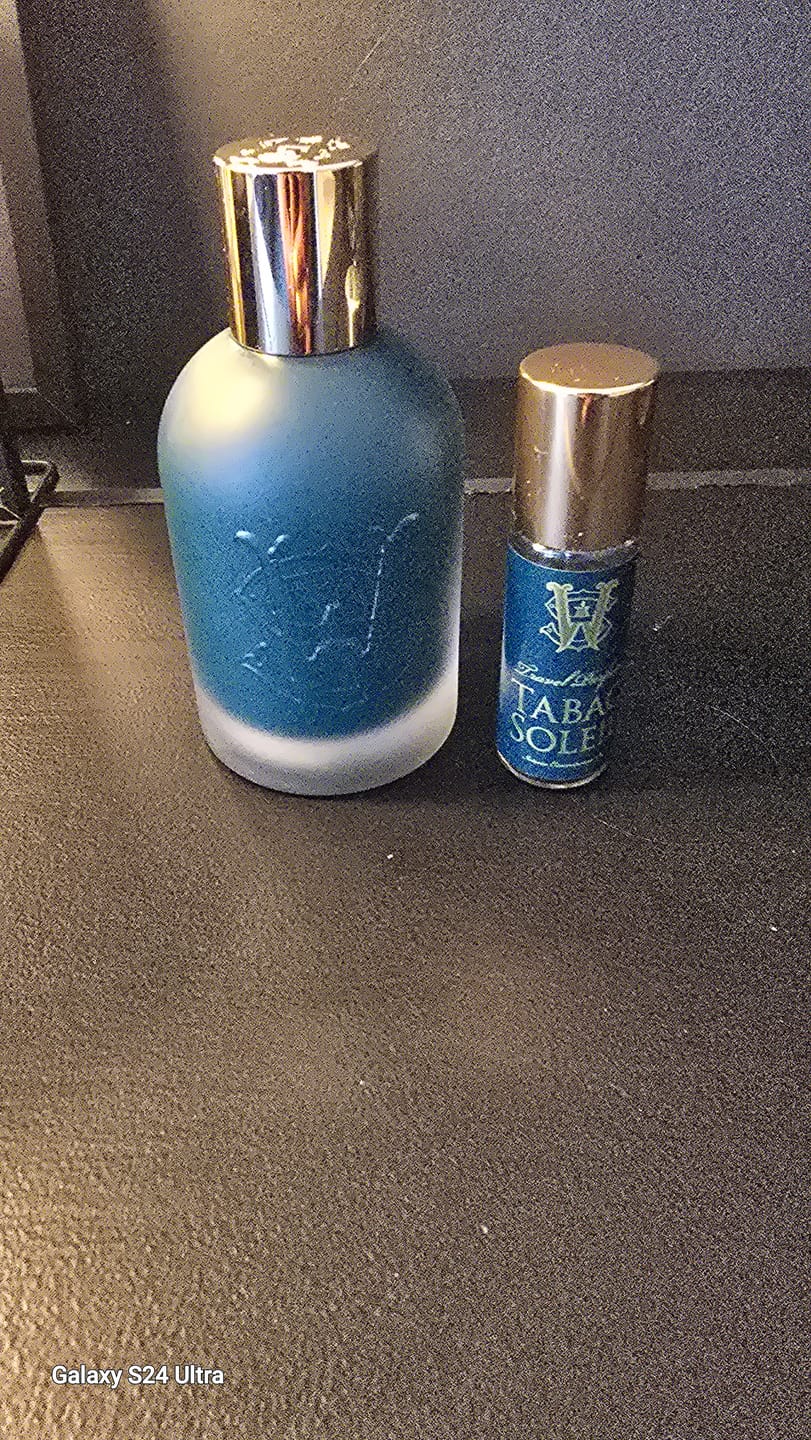 Customer photo review of Tabac Soleil