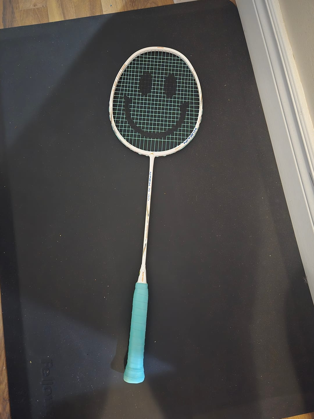 Customer photo review of Hundred Nitrix 70 Volta Unstrung Badminton Racket [White/Copper]