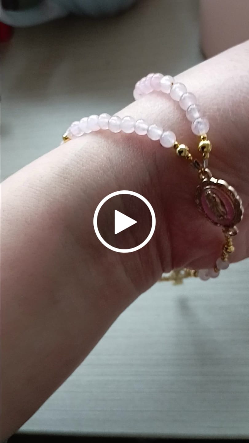 Customer video review of Christianartworkshop Magnetic Strawberry Agate Rosary Bracelet: Emblem of Divine Grace & Purity