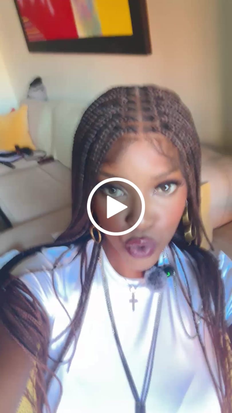 Customer video review of Swiss HD Full Lace Knotless Box Braided Wig