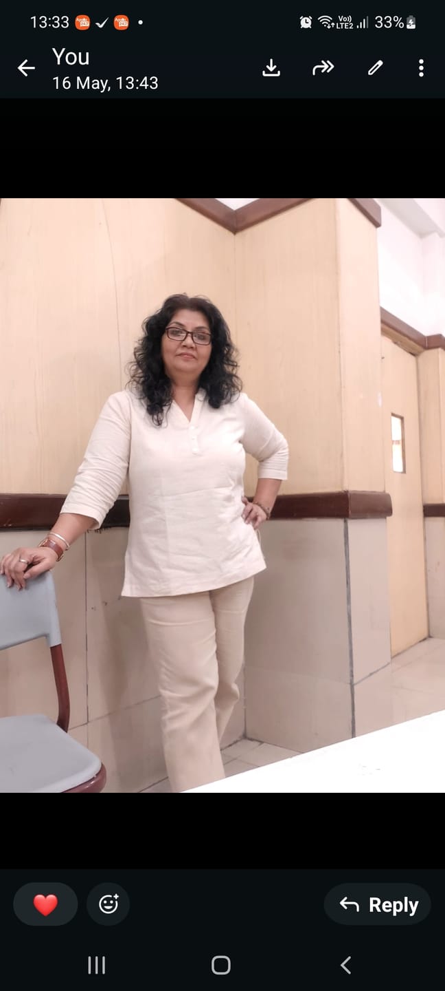 Customer photo review of Women Ecru Airy Linen Short Kurta