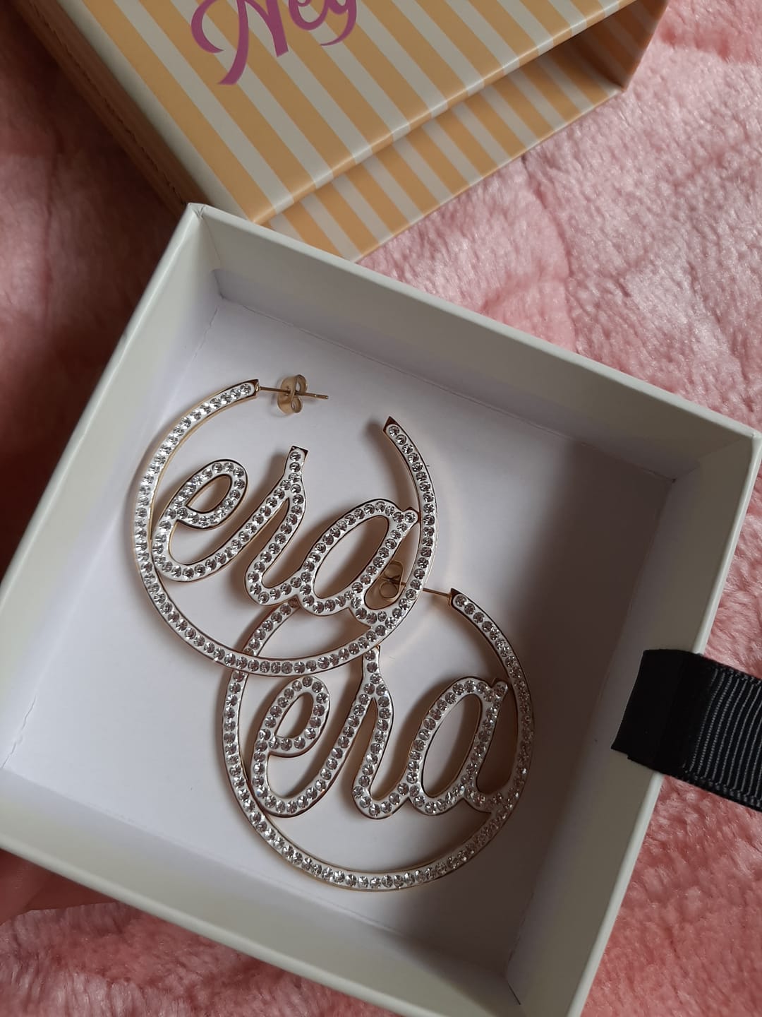Customer photo review of Gold Luxe Logo Hoops