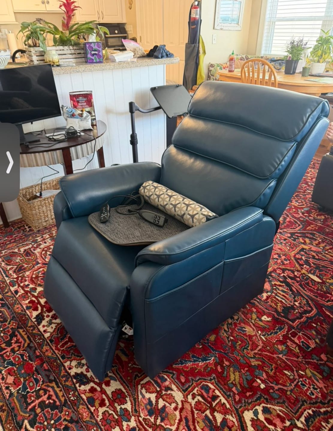 Customer photo review of 9188 Medium Power Lift Recliner – Dual Motor, Lay Flat, Heat & Massage