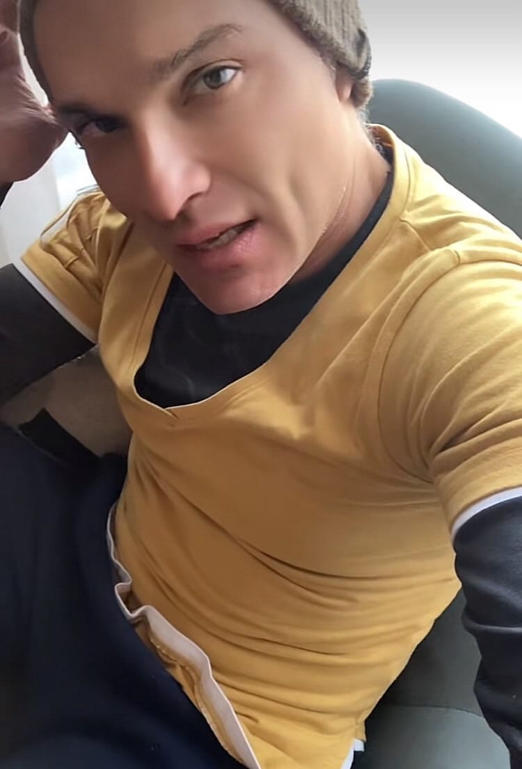 Customer photo review of Buzo Slim fit