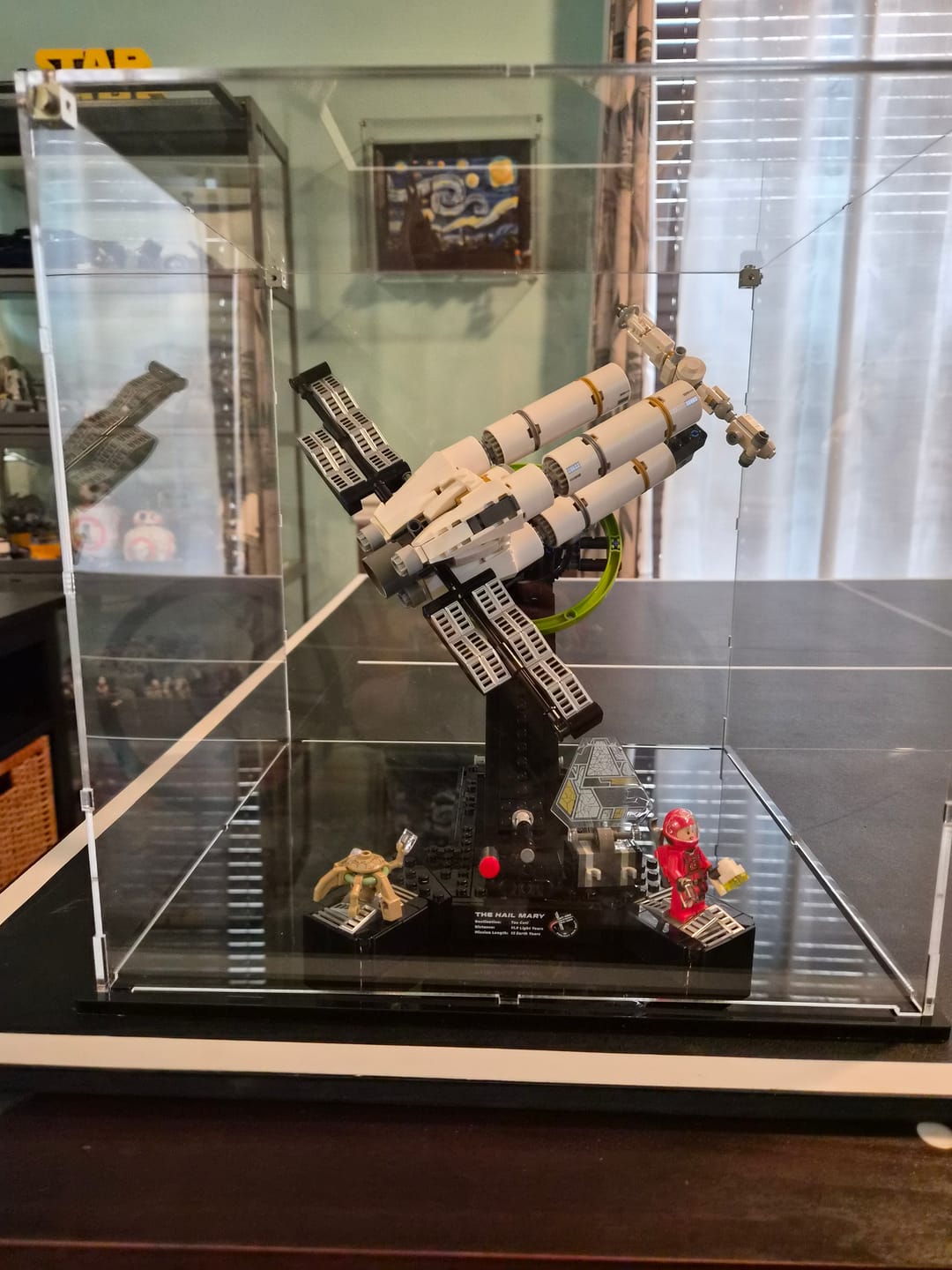 Customer photo review of Display Case for LEGO® 11389 Icons Project Hail Mary