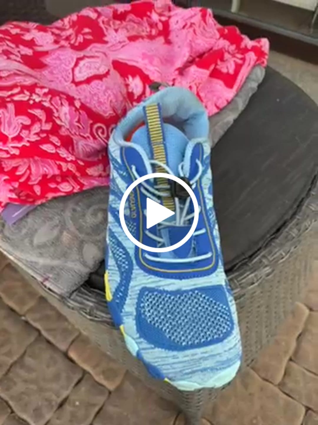 Customer video review of Active II Pro - Barfußschuhe