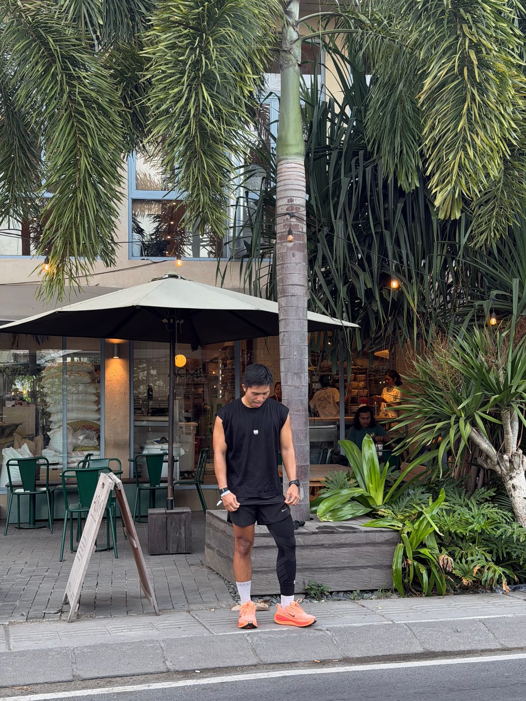 Customer photo review of KniTec V2 - Compression Sleeves For Knees and Legs