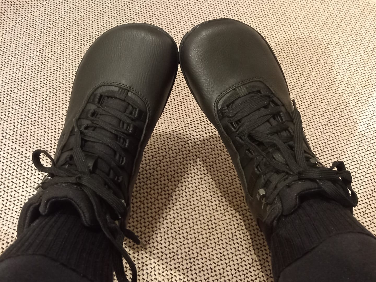 Customer photo review of Vaistoa Uoma 2 -paljasjalkavaelluskengät