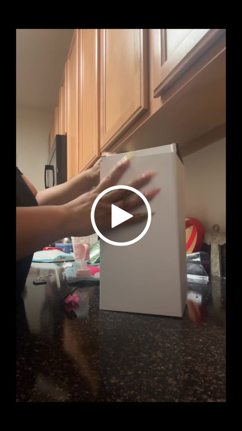 Customer video review of Pink "Royalty Blossomed" FlowSip™ Insulated Tumbler – It's a Beautiful Day to Be a Black Woman