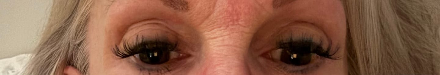 Customer photo review of Lazy Girl Pre-Glued Under Lash - Fantasy