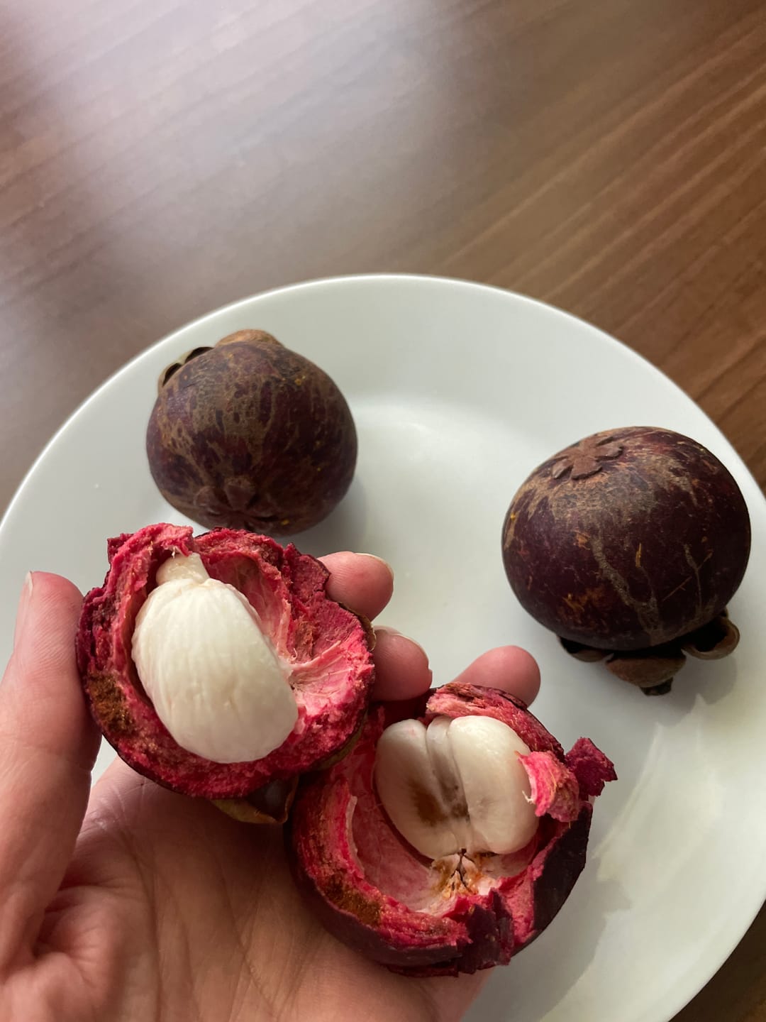Customer photo review of Mangostan unbehandelt Thailand 1,5kg Box Kennenlernpreis %