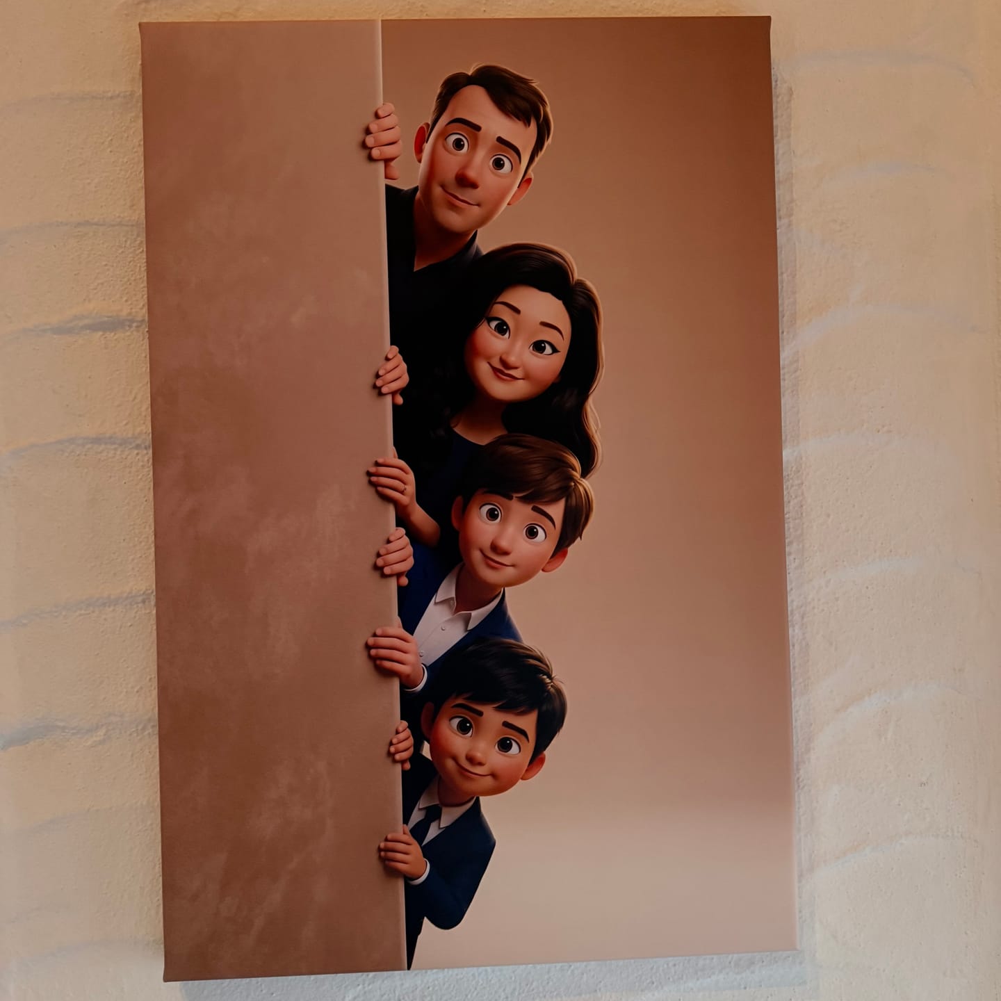 Customer photo review of Personalisierte Leinwand - Animiert hinter der Wand
