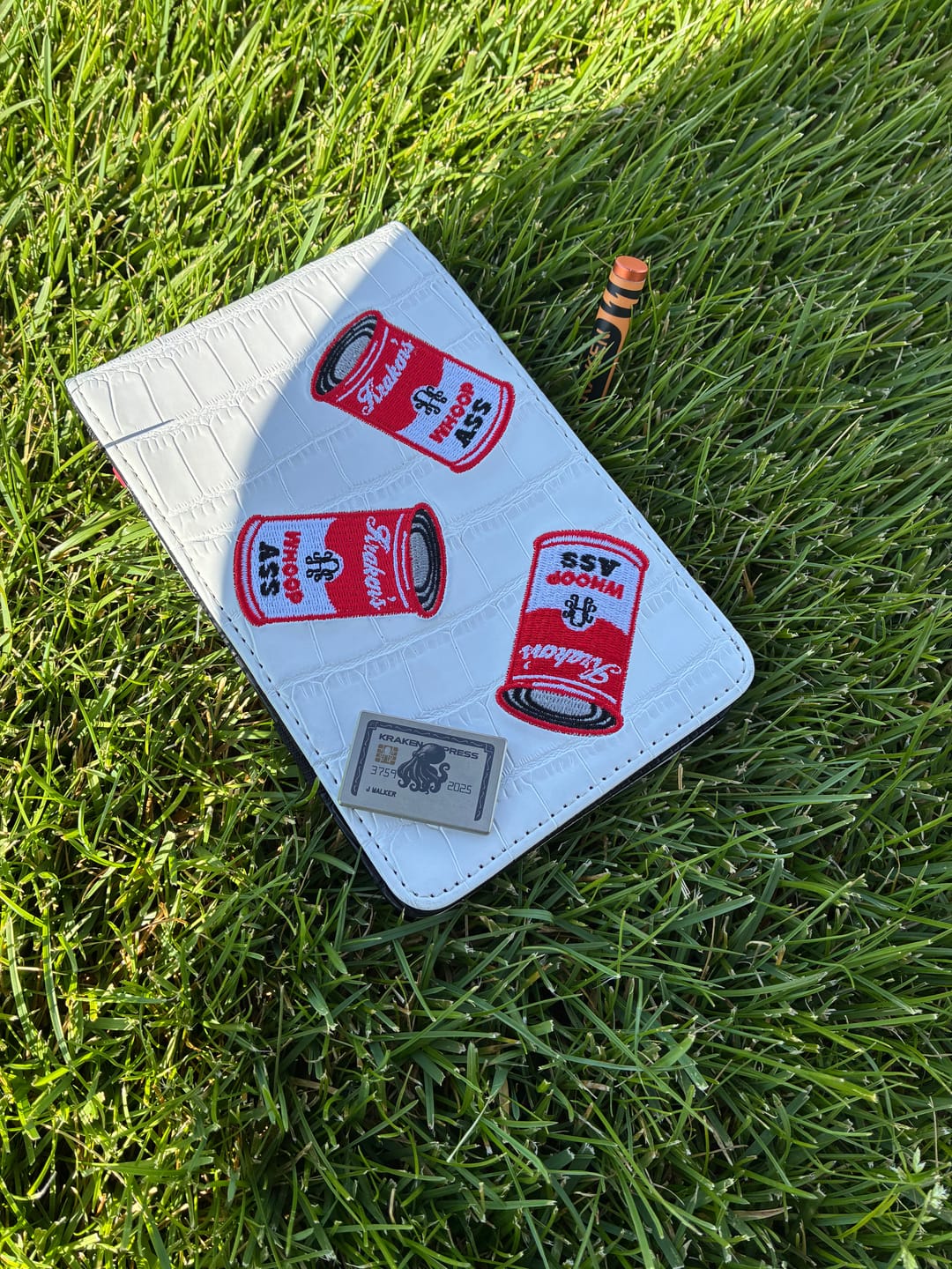 Customer photo review of The Silver Kraken Express Ball Marker | Kraken Titanium Golf Ball Marker