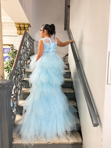 Customer photo review of First Communion Dress Girl Formal Princess Dresses Gorgeous Lace Bow Sleeveless Pageant Dress