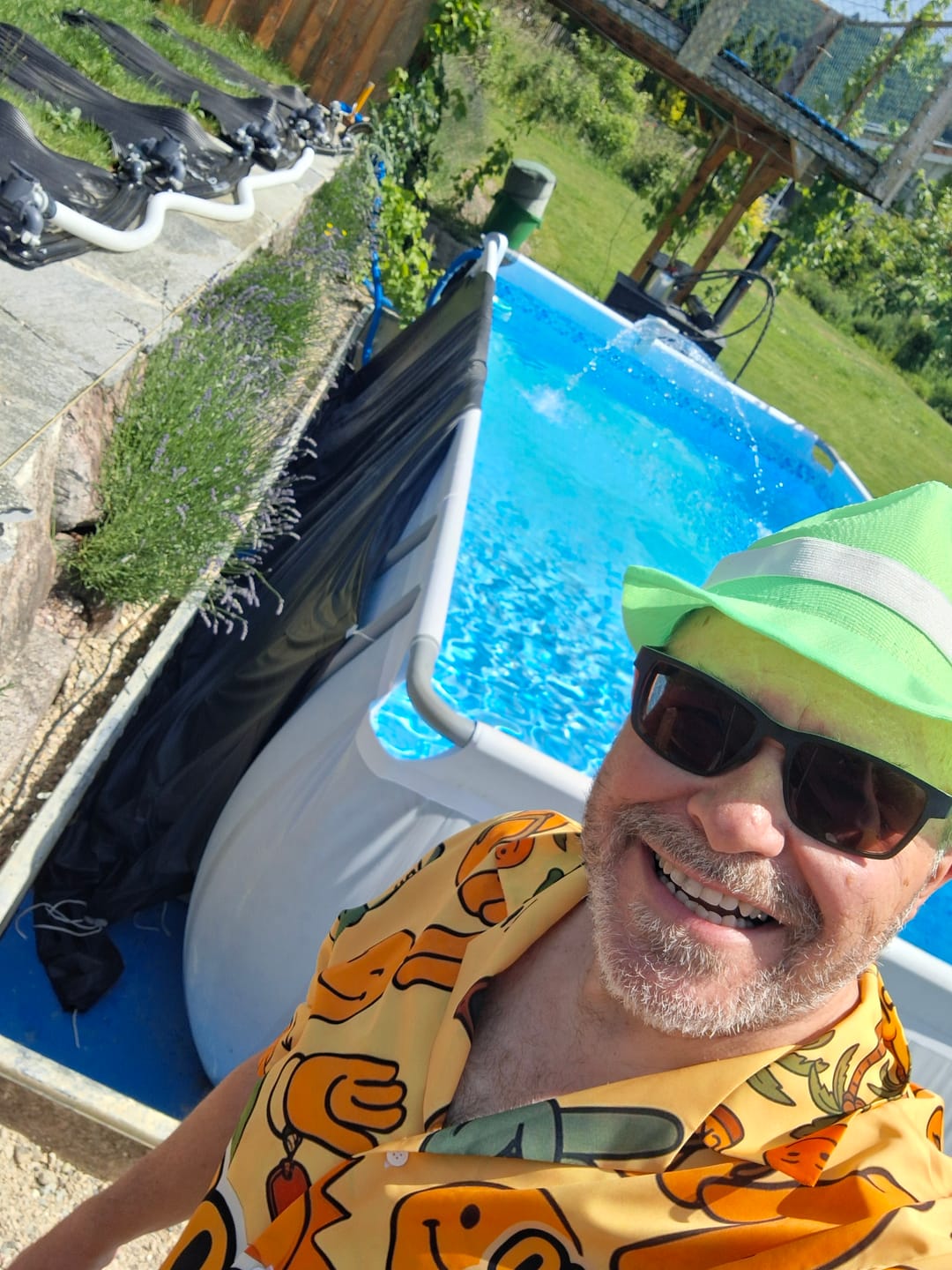 Customer photo review of Gute Laune Alloverprint Hawaiihemd
