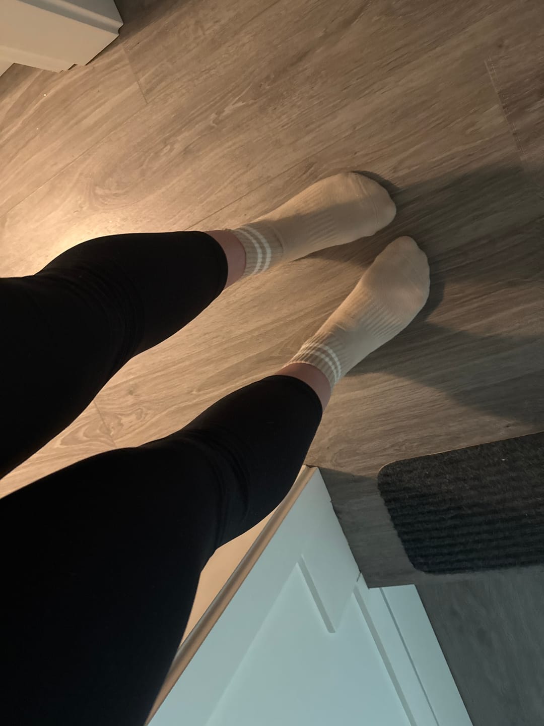 Customer photo review of Dual-Direction Grip Stripes - Oat Milk