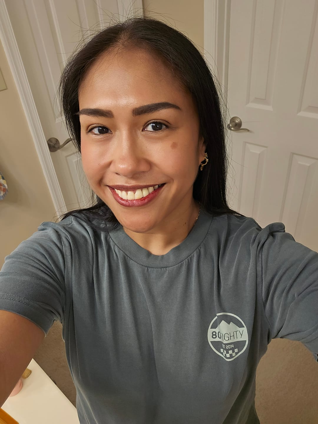 Customer photo review of 80Eighty® Ridge Shirt