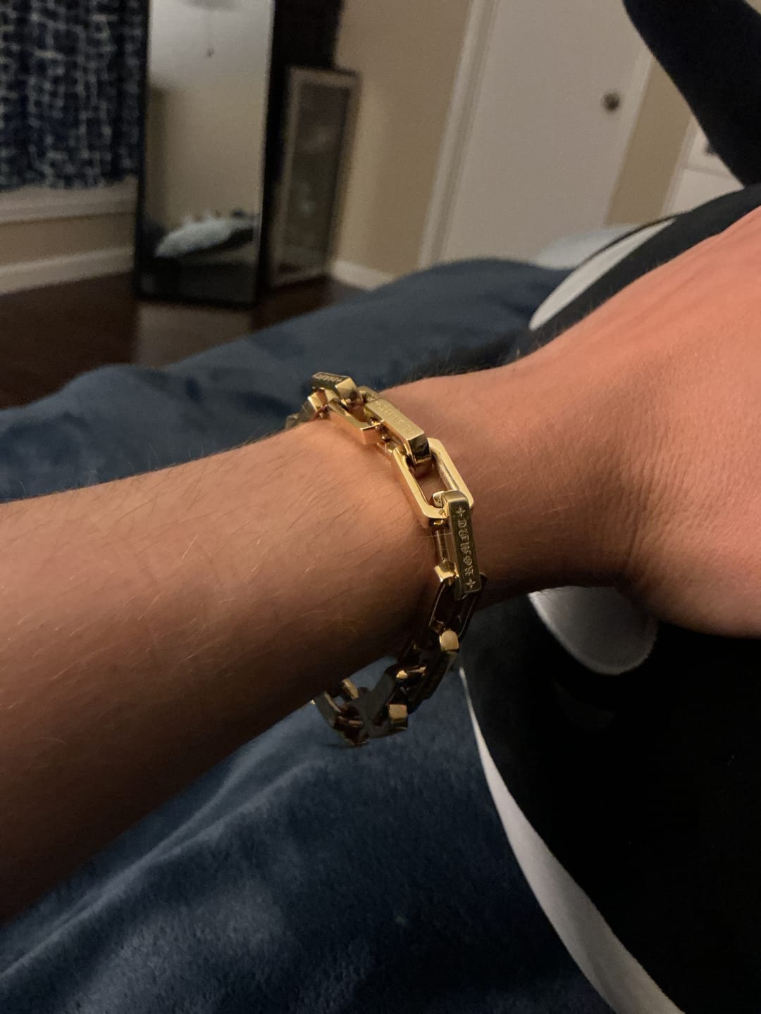 Customer photo review of Monogram Link Bracelet - Gold RG3008