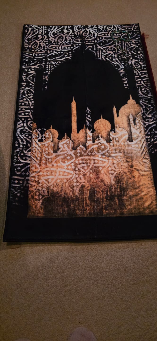 Customer photo review of Set of 5 Kaaba Compass Sticker