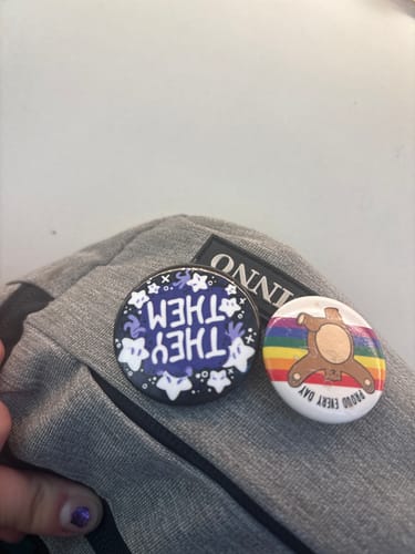 Customer photo review of Star Baby Small Pronoun Buttons