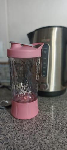 Customer photo review of Shaker eléctrico Zero - 0 grumos en 10 segundos