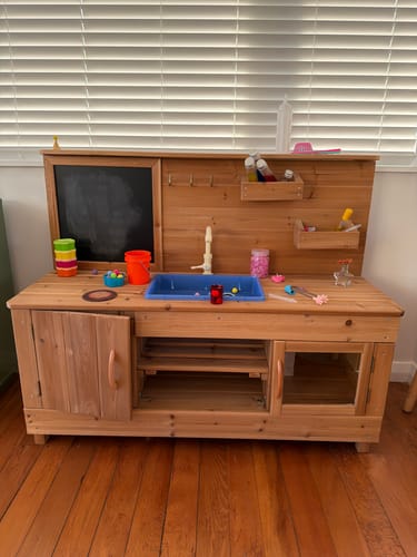 Customer photo review of Mini Mates Mud Kitchen