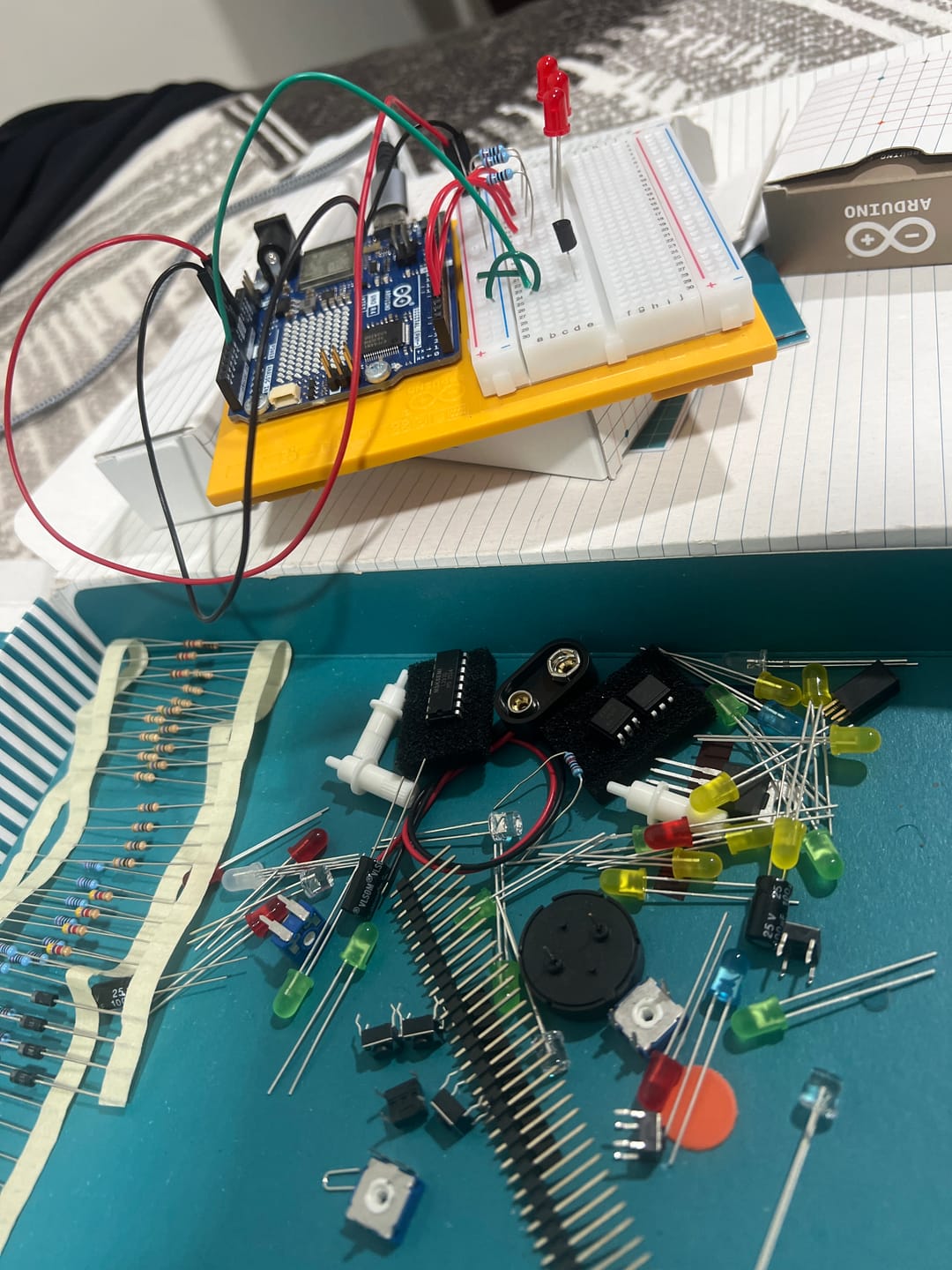 Customer photo review of Arduino Starter Kit R4