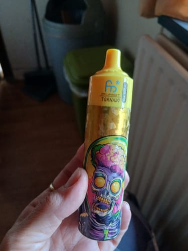 Customer photo review of Fumot - Tornado 30000 Music - Puff Jetable / Vape Disposable 2% Nicotine