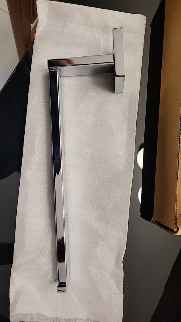 Customer photo review of Porta Toalha Rosto Para Banheiro 26cm Aço Inoxidável