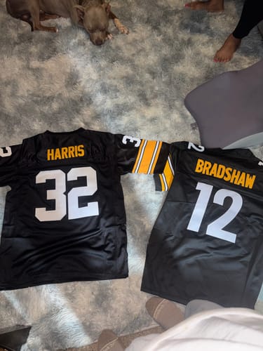 Customer photo review of Men's Pittsburgh Steelers Terry Bradshaw #12 Black Game Jersey1