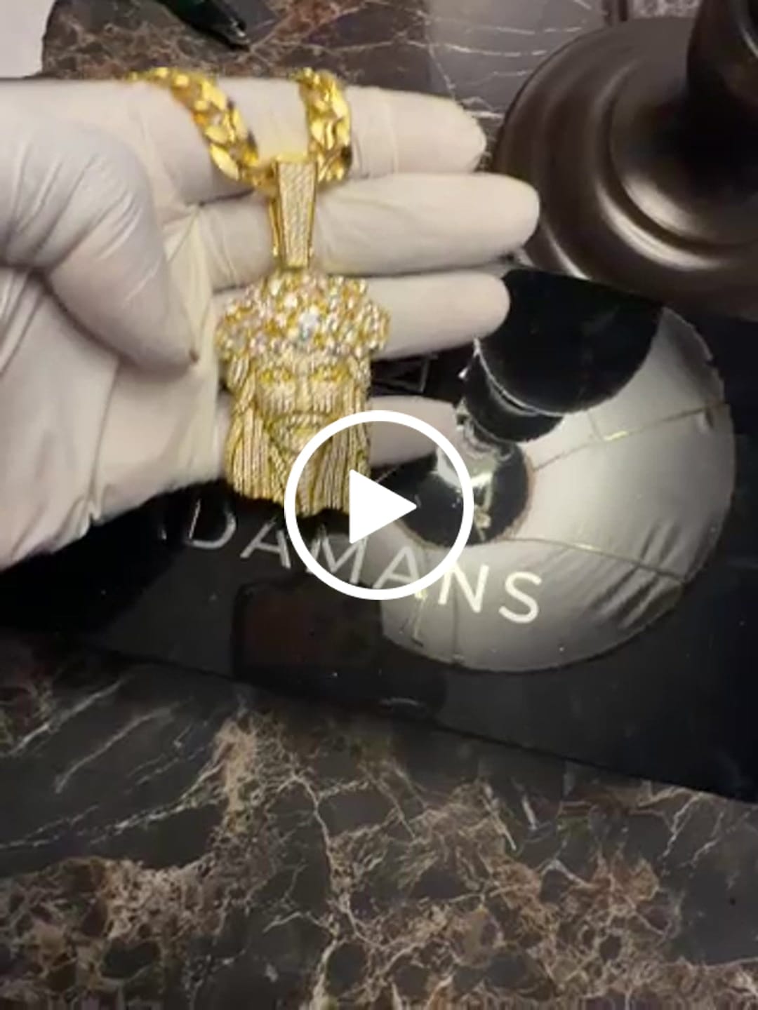 Customer video review of Moissanite Jesus Pendant - Gold - 18K Gold - D Colour - VVS1