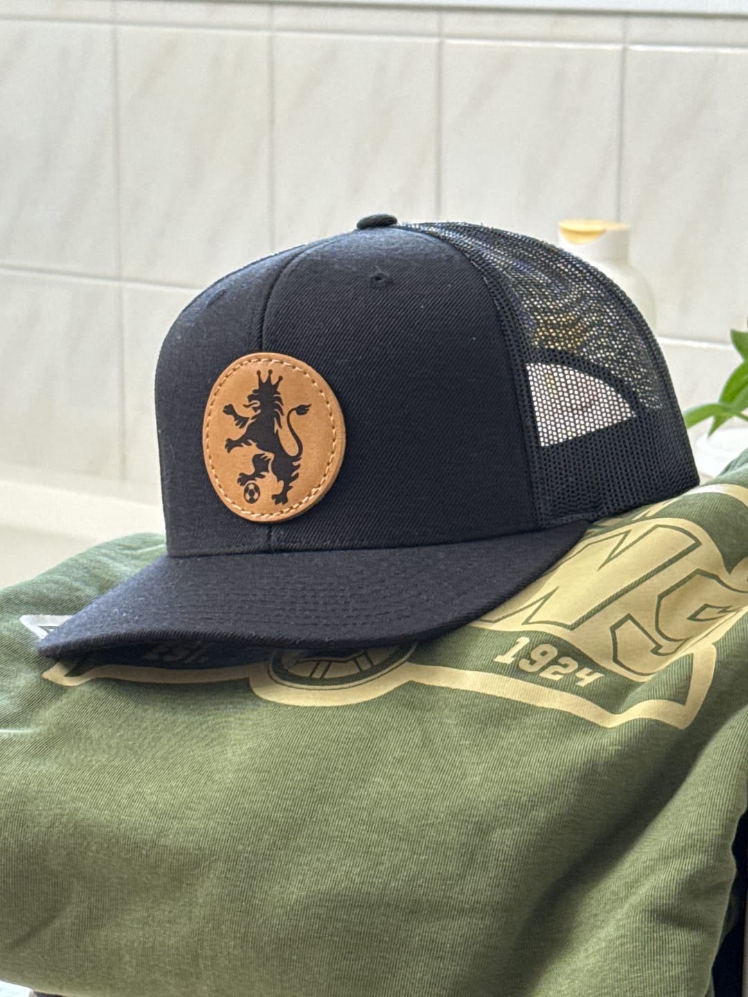 Customer photo review of Richardson 511 Custom Leather Patch Hat