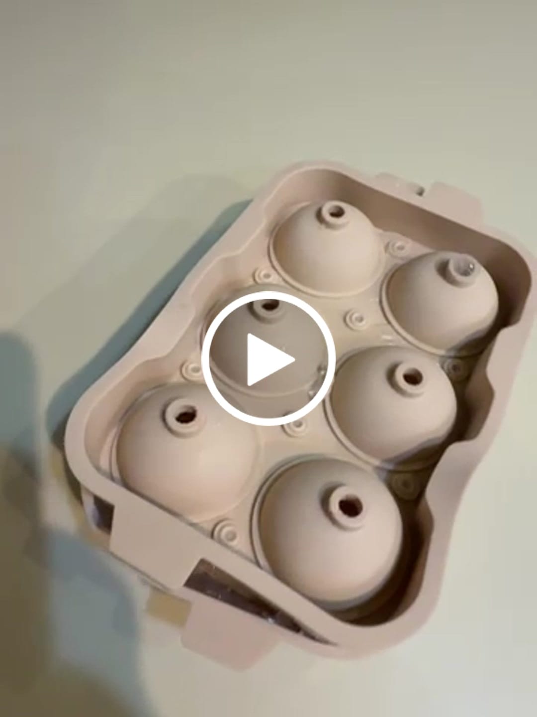 Customer video review of AZ Ice Ball Mold