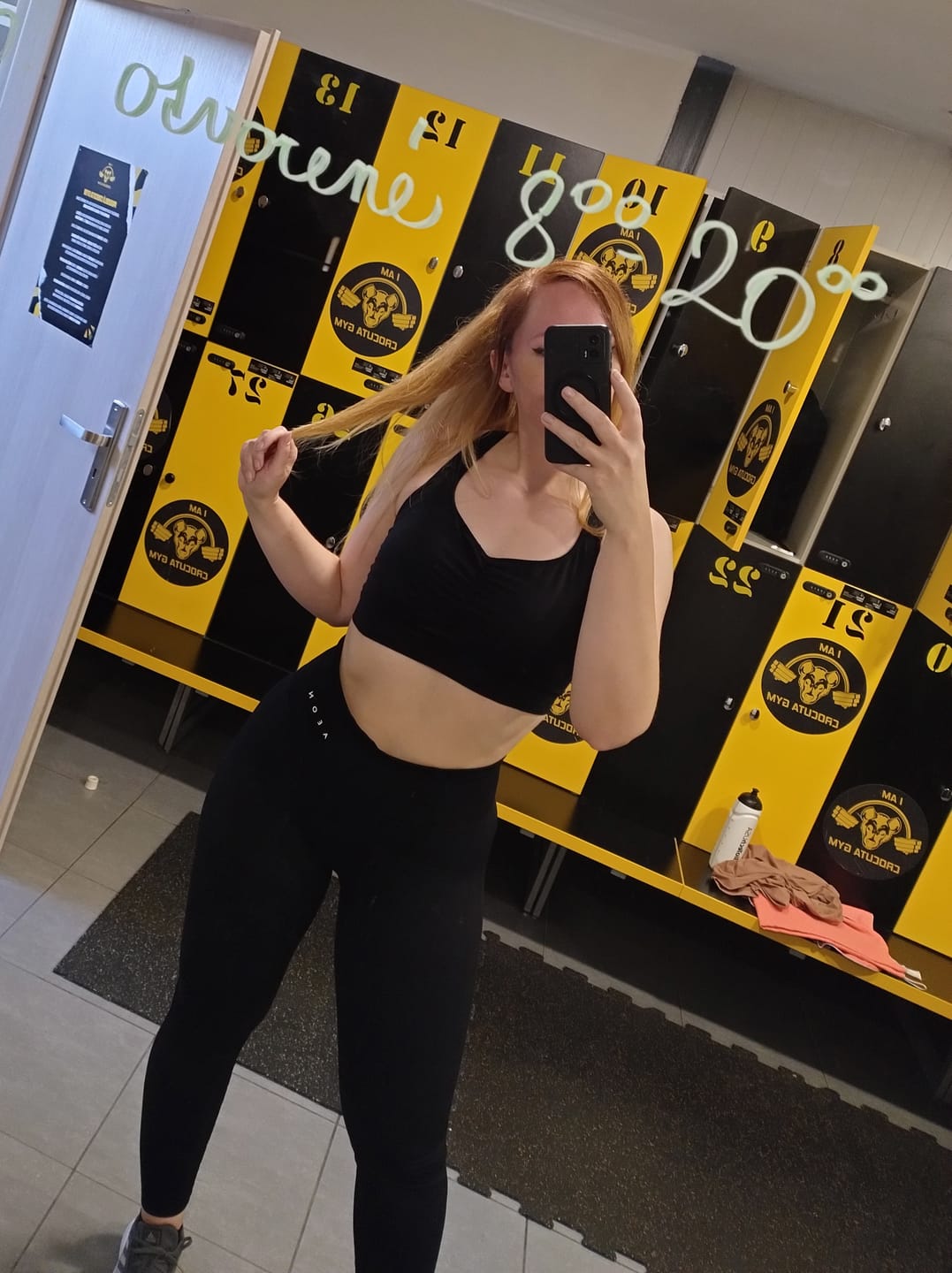 Customer photo review of MOTION SEAMLESS LEGGINGS