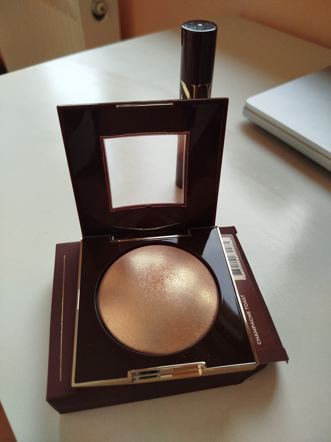 Customer photo review of Iluminator pudra cu textura ultrafina