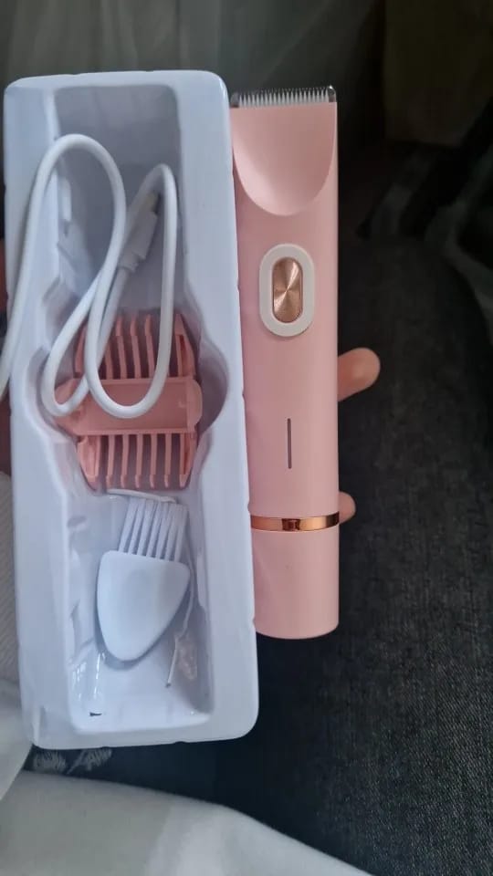 Customer photo review of SANUVIA - Depiladora Íntima 2 en 1