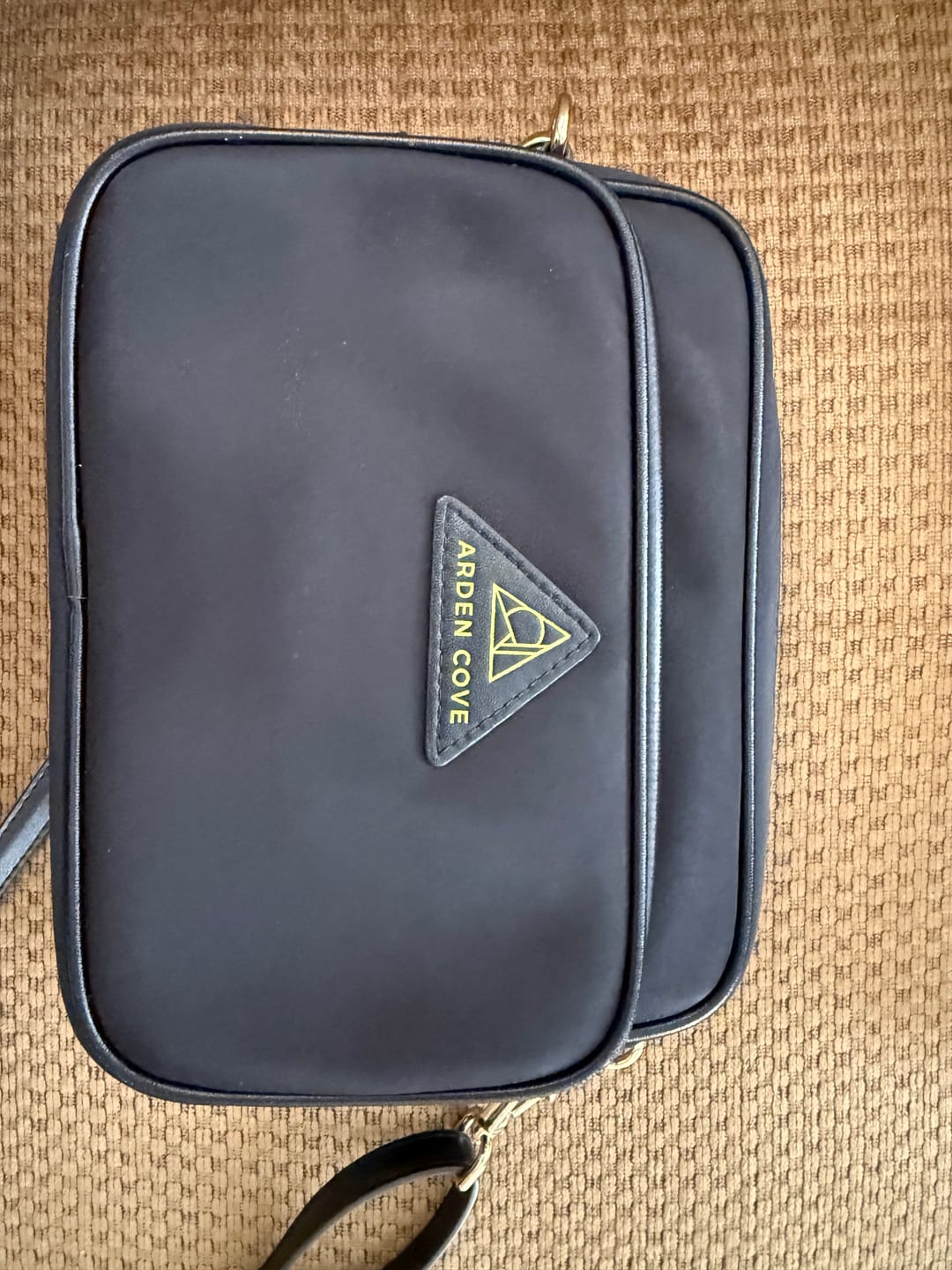 Customer photo review of Crissy Full Crossbody with Classic Clasps Strap