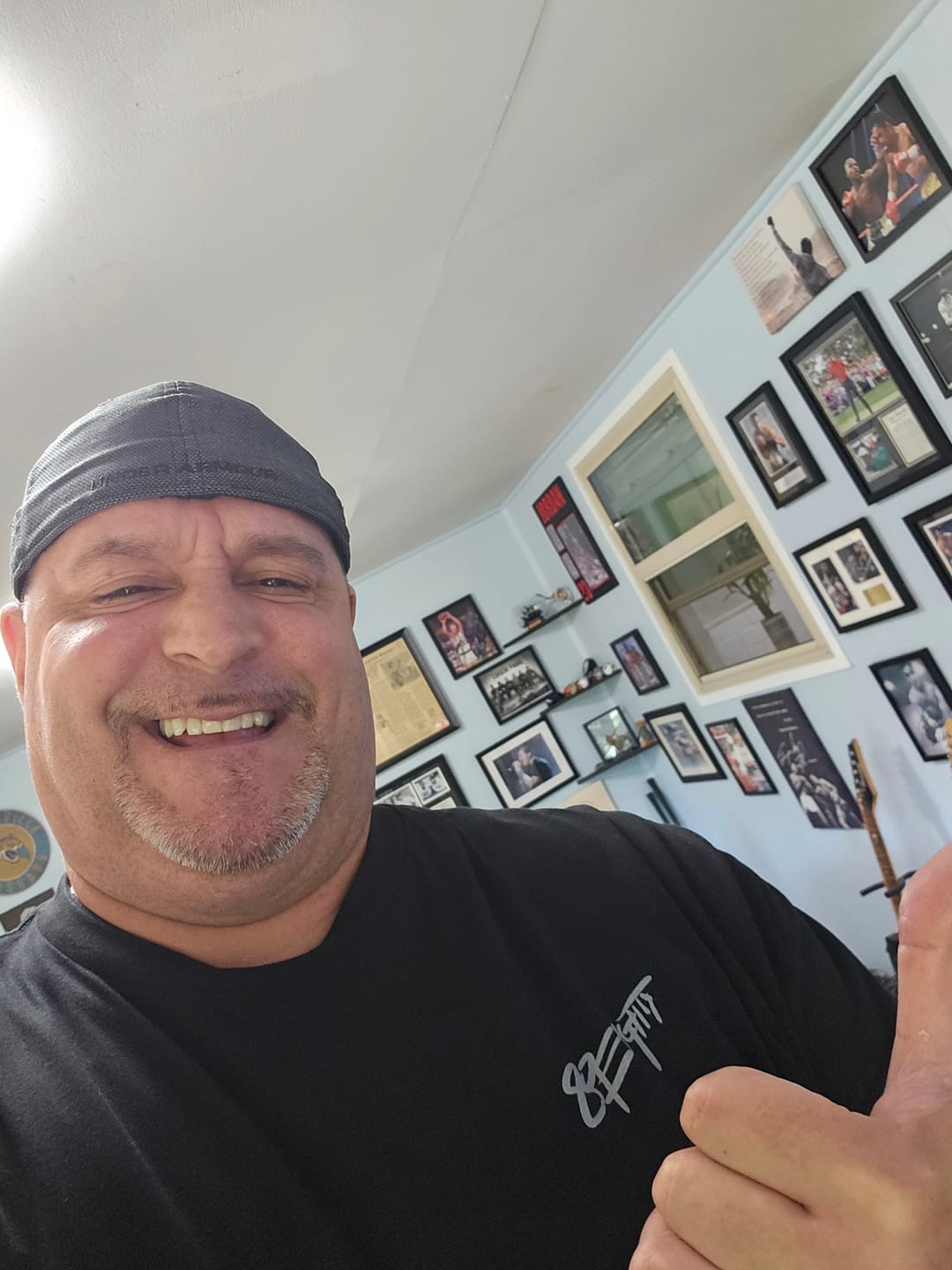 Customer photo review of 80Eighty® Signature LS Shirt