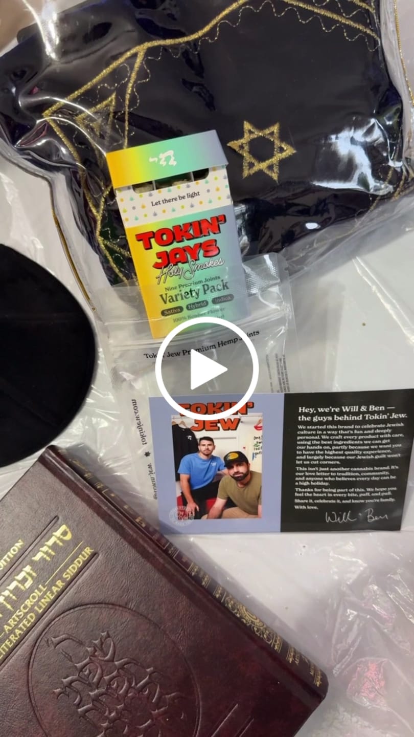 Customer video review of Tokin' Jays Variety Pack
