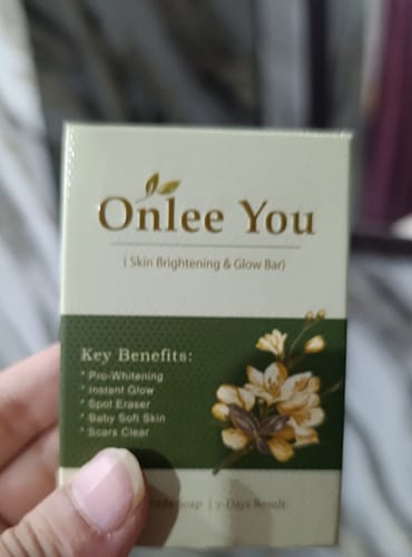 Customer photo review of Onlee You – Skin Brightening & Glow Bar