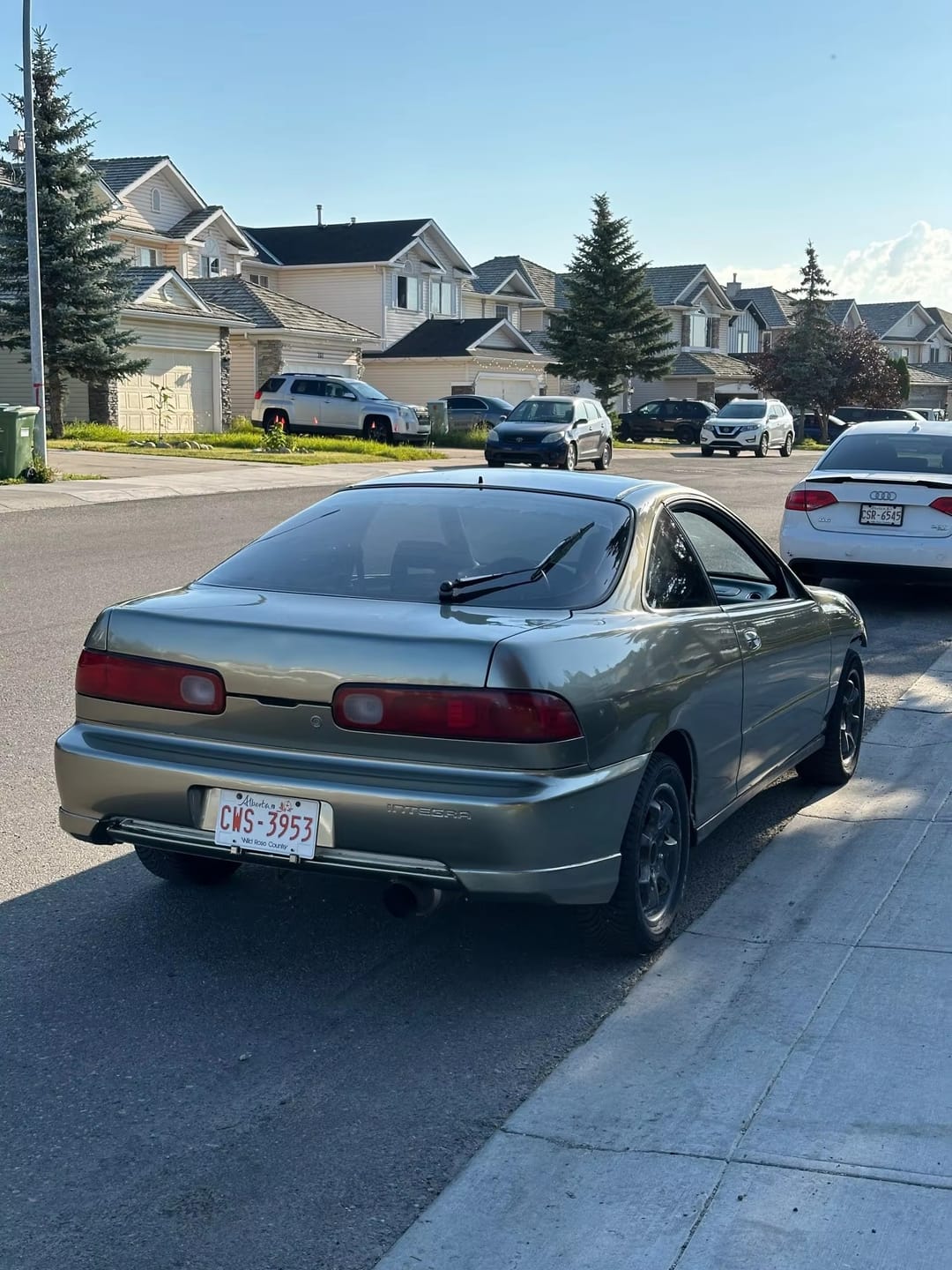Customer photo review of Mallcas™ Glossy Metallic Aventurine Green Vinyl Wrap (PET Liner)