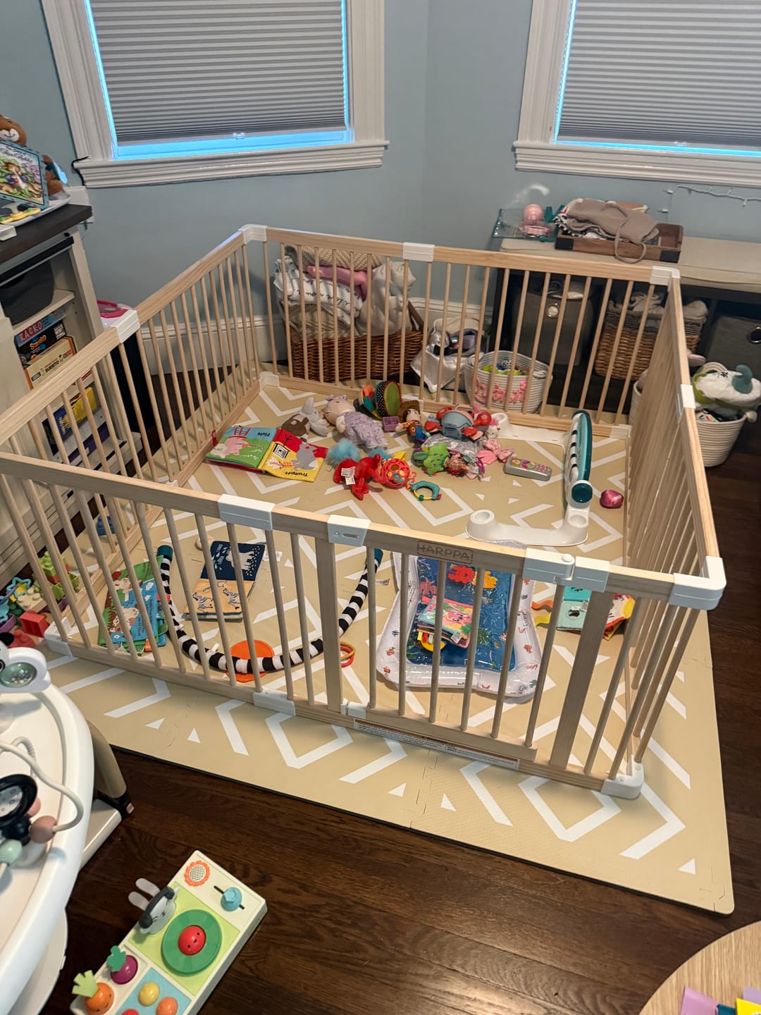 Customer photo review of HARPPA Grovi | Baby Gate Playpen for Babies and Toddlers — GREENGUARD Gold Certified